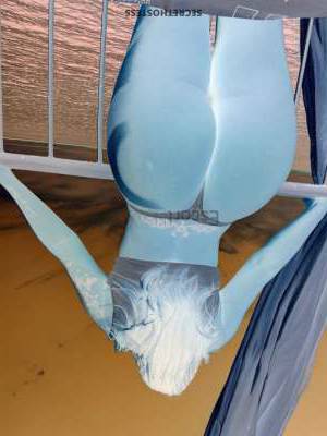 22 year old Latino Escort in Split Isabela, 22 Year Old Latin Beauty with Natural D-Cup Bust 