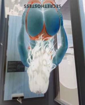 26 year old Latino Escort in Lake Of The Ozarks MO Experience the Best BBJ Service and Anal in Missouri with an