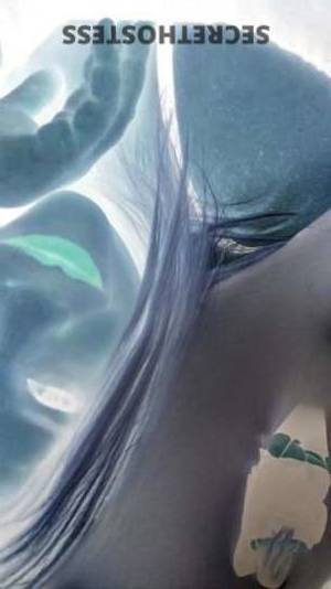 Katie 38Yrs Old Escort Des Moines IA Image - 1
