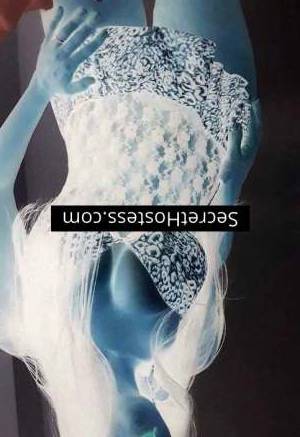 40 year old Caucasian Escort in independent escort girl in: Rio de Janeiro Marcella Elite Therapist Offering Tantalizing Pleasures