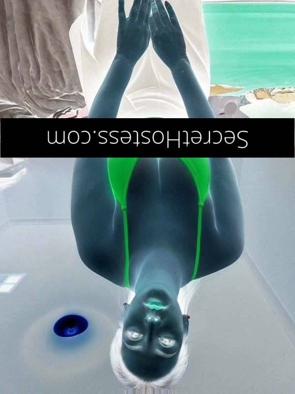 20Yrs Old Escort Size 8 160CM Tall Warrnambool Image - 1