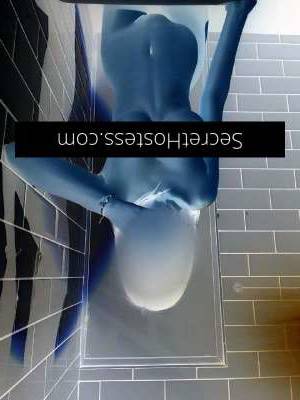 21 year old Escort in Adelaide Discover Kinks and Fetishes with Nancy, a Voluptuous New 
