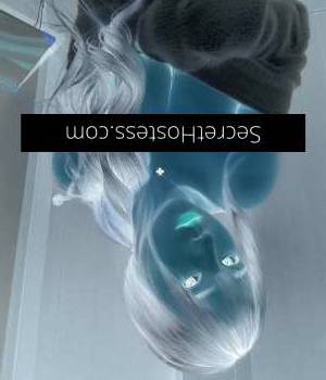 21 year old Japanese Escort in Eight Mile Plains Brisbane treat yourself to an unforgettable experience with Alisa, a 