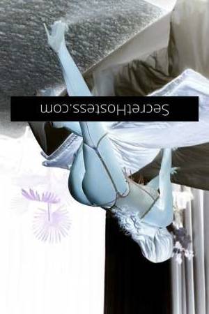 40 year old Escort in Maroochydore Sunshine Coast April Knight