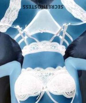 Angie? 27Yrs Old Escort San Fernando Valley CA Image - 2