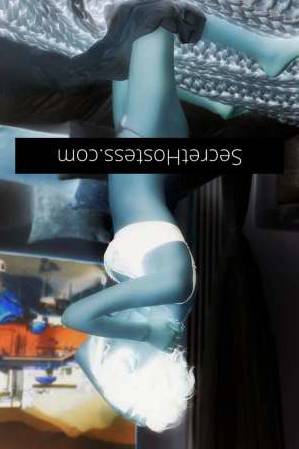 22 year old Escort in Toorak Melbourne An independent escort with a mesmerizing C-cup bosom and 