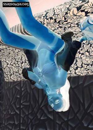 22Yrs Old Escort 50KG 170CM Tall Dubai Image - 1