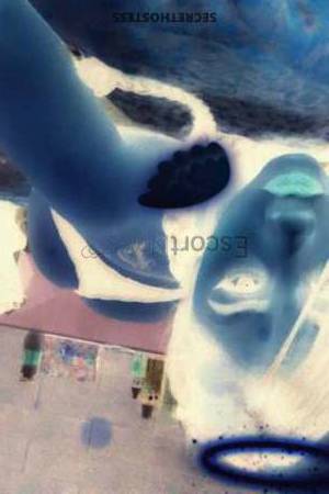 22 year old Escort in Malaga Adriana, Independent Model. 22Yrs Old Escort Malaga