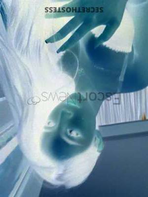 23 year old Asian Escort in Kuala Lumpur Experience Seductive Asian Escort Xiang Xiang's 