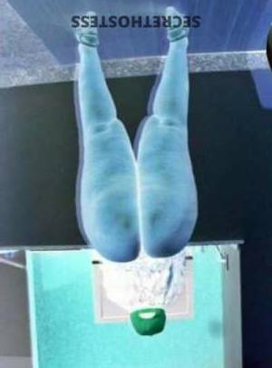 24 year old Escort in Sacramento CA BiGSexxY Supaa FREAK BiG AzzZ Titties Supeerr TiGHT Kitty 