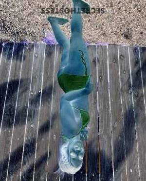 25 year old Escort in Los Angeles CA Gardena, CA Curvy and Luscious 25 Year Old Companion for 