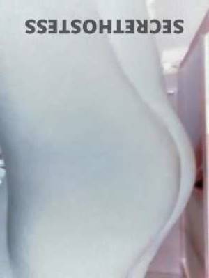 Horny Bottom Seeks Hung Tops for Nasty Fucking in Cairns in Cairns