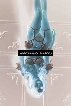 24 year old Caucasian Escort in Tirana Experience The Ultimate Companion - Caucasian Escort Chanel 