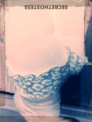 35 year old Escort in Birmingham AL Petite Playmate in Birmingham Quickies and 420 Friendly 