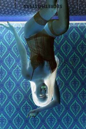29 year old Asian Escort in Phuket Unforgettable encounter with Wawa, an exotic Agency Model 
