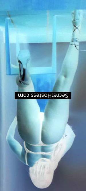 29 year old Black Escort in independent escort girl in: Portimao Authentic and Refined Companionship Sensual Elegance Awaits