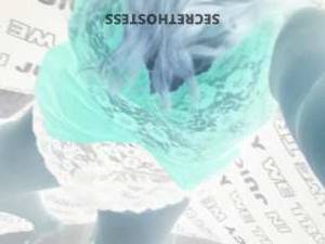 32 year old Escort in Santa Barbara CA "Experience the Southern Charm of Gia, a Sexy A Cup 