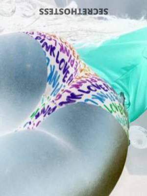 21 year old Escort in Eastern NC Experience the Ultimate Luxury Companion KjizzleakaKJ - 