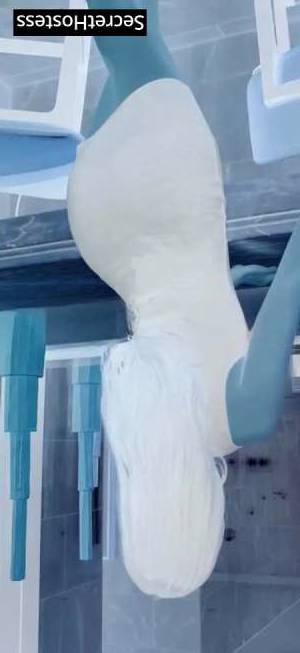 19 year old Escort in Los Angeles CA Hello, My name is Lovely and I am a 19 years old beautiful 