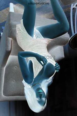 22 year old Asian Escort in Shanghai Shanghai Escort Tetaros indulge in an unforgettable 