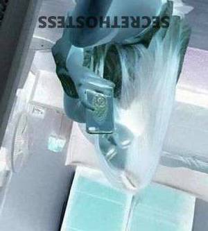 24 year old Asian Escort in Elizabeth Adelaide Hey, Sexy! Craving Unforgettable Pleasure with an Asian 