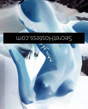 Hey there, handsome! I'm [Escort's Name], the voluptuous and in Mandurah