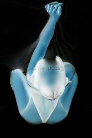 25Yrs Old Escort 50KG 167CM Tall Madrid Image - 1