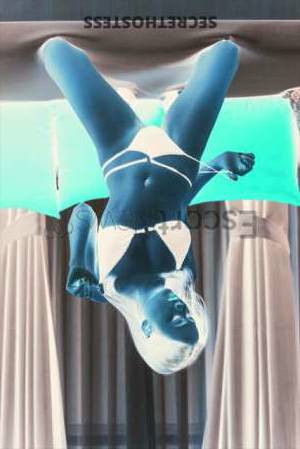 28 year old Asian Escort in Phuket Enchant Your World JayJ, Captivating Asian Escort of 28 