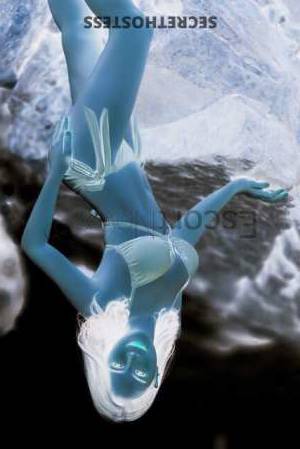 29 year old Asian Escort in Phuket Stunning Asian Escort Lemon in Phuket