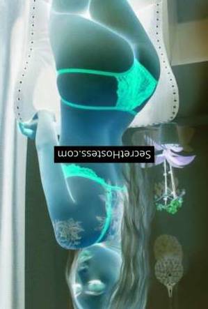 29 year old Asian Escort in Montreal Megan, Independent