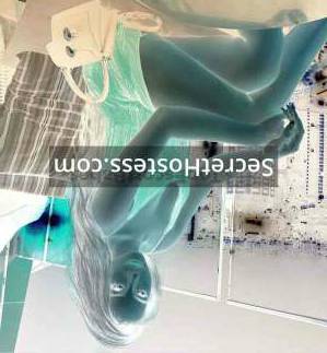 22 year old Polish Escort in Paris Nelly, Independent