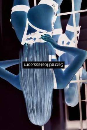 24 year old Caucasian Escort in Frankfurt Authentic Eastern European Enchantress Indulge in Pleasure 