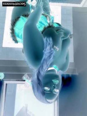 21 year old Escort in San Jose CA Captivating Roxy The California Dreamgirl for Elite 