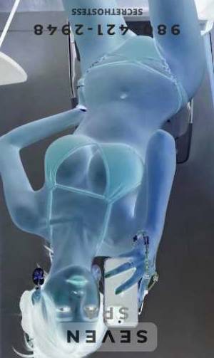 25 year old Escort in Charlotte NC The Ultimate Relaxation Experience Awaits Let Sydney at 