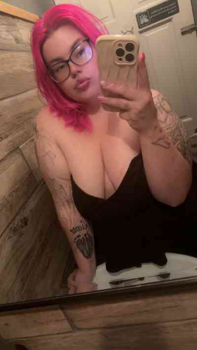 33 year old Puerto Rican Escort in Milwaukee WI Experience the Rican Native Mix of your Dreams - Squirter, 