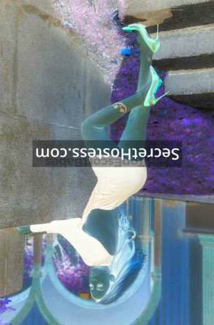 25 year old Brazilian Escort in Barcelona Adriana, Agency