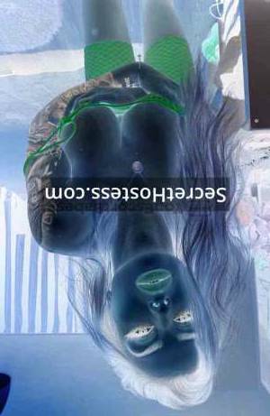 20 year old Polish Escort in Paris <p>Bogdana here, the one and only 20-year-old Polish 