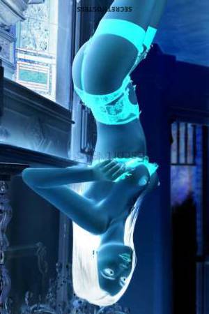 20 year old European Escort in London The Ultimate Combination Youthful Charm and Maturity