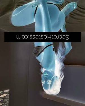 21 year old Escort in Spring Hill Brisbane Unforgettable Nights with Kiara Let Loose and Indulge in 