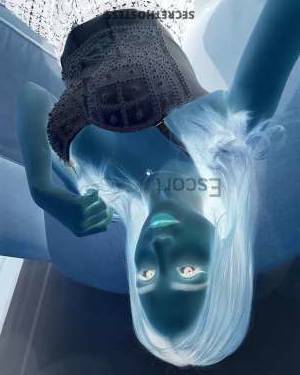 23 year old Asian Escort in Kuala Lumpur Dewi, Naughty Model from Kuala Lumpur, Ready to Please You