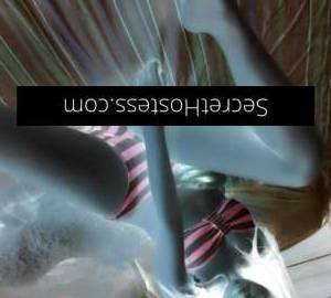 23 year old Escort in Sunshine Coast Intimate Lesbian Roleplay Fetish Fantasy