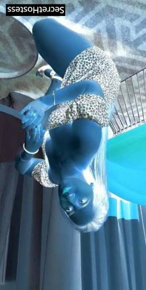 24 year old Indian Escort in Abu Dhabi Indian Milf Arohi the Ultimate Destination for Passionate 