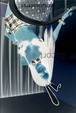 25 year old Asian Escort in Phuket Experience Pleasure beyond Boundaries with Megan, Your Asian