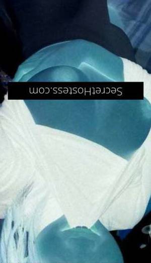 25 year old Escort in Cairns Unleash Your Naughty Fantasies with a 36D Cup Bust Babe The 
