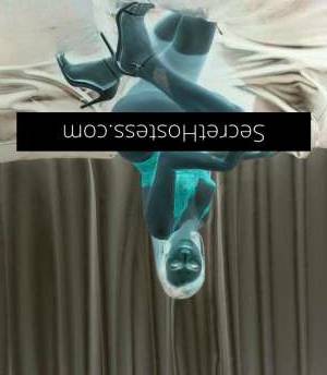 28 year old Escort in Braddon Canberra TS Bee, Elite Filipino Ladyboy Escort in Canberra - 28 YO, 