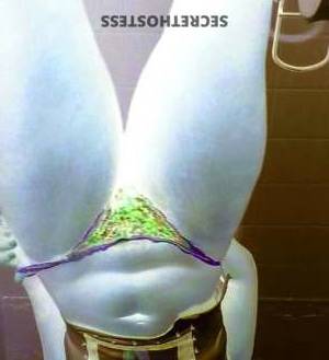 MA Escort Kim - Sexy 28 Year Old Hottie for Limited Time in Worcester MA