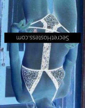 35 year old Escort in Kedron Sensual layla The Hottest MILF With DD-Cup Breasts And 
