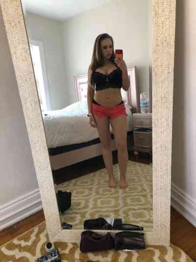 Seek Adventure with a Sensual Nymph - I'm Ready to Please  in Laatzen
