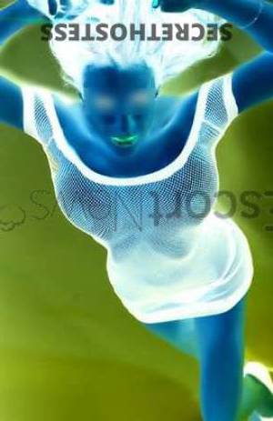 27 year old Australian Escort in Sydney Experience the Stars with Delicious Gabriela - Exclusive 