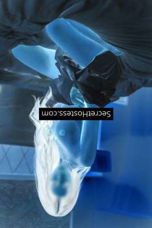 Julia 27Yrs Old Escort 45KG 165CM Tall Berlin Image - 2